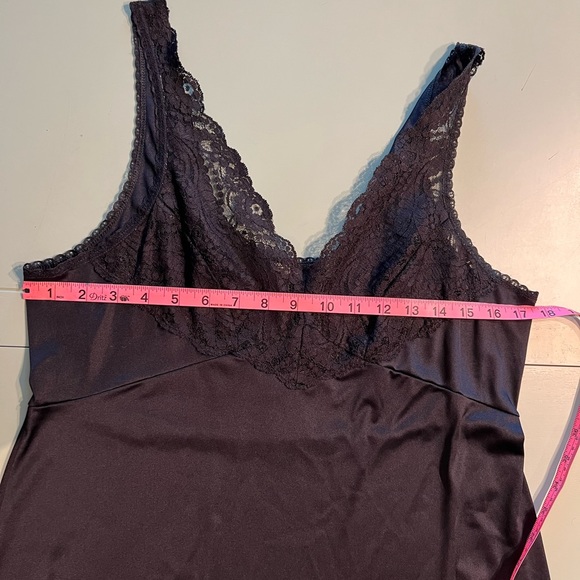 Full slip - Picture 8 of 8